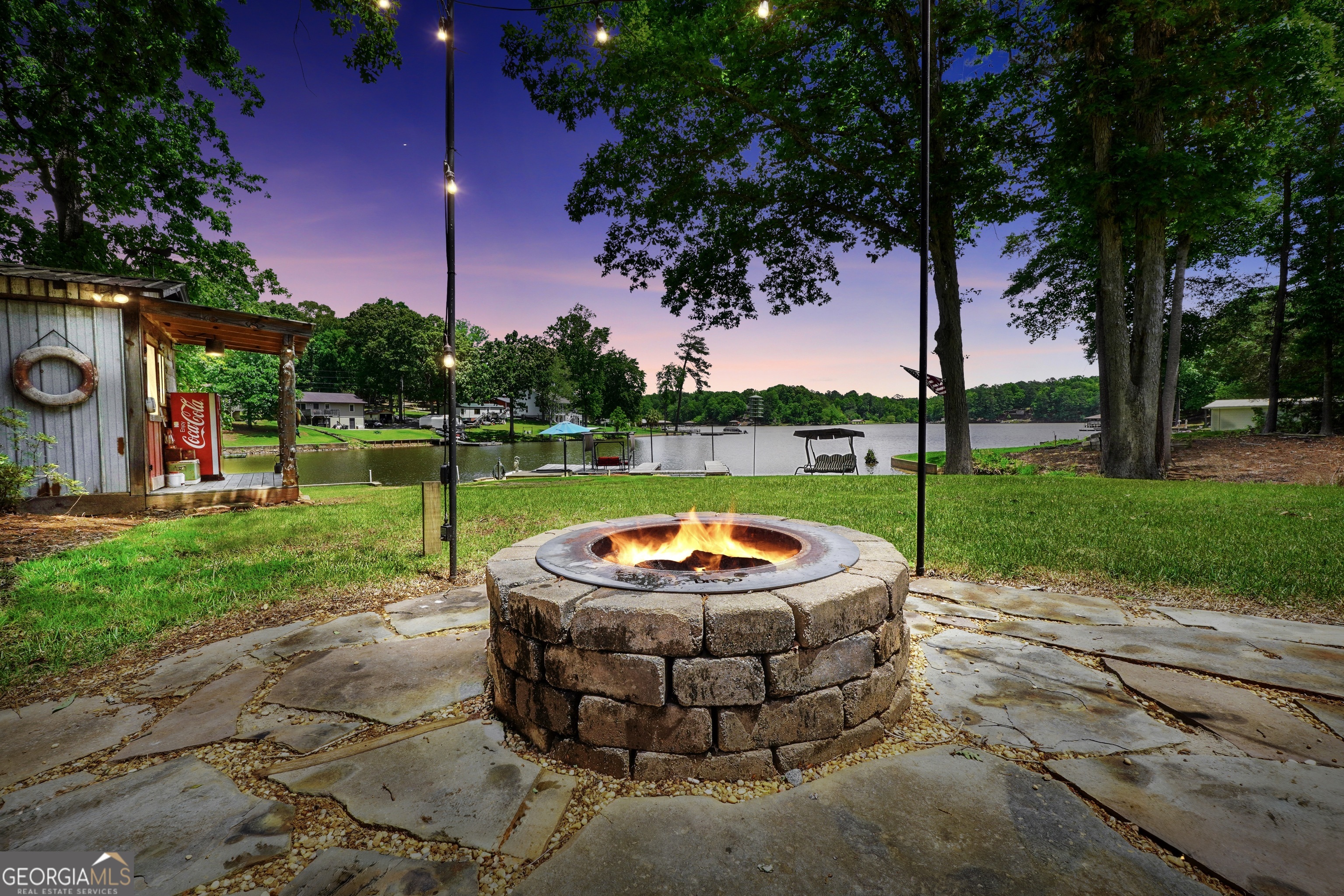 184 Bradley RD