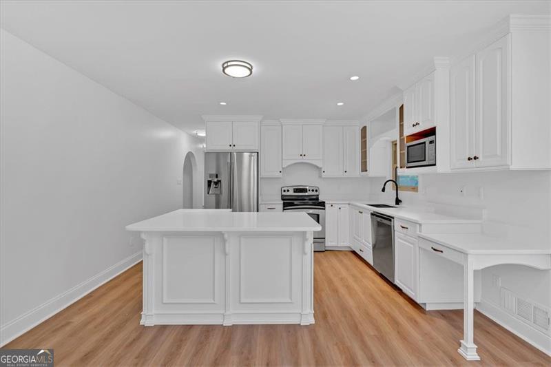 Colonial Park - Residential