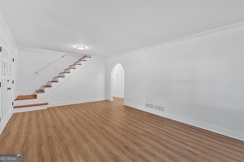 Colonial Park - Residential