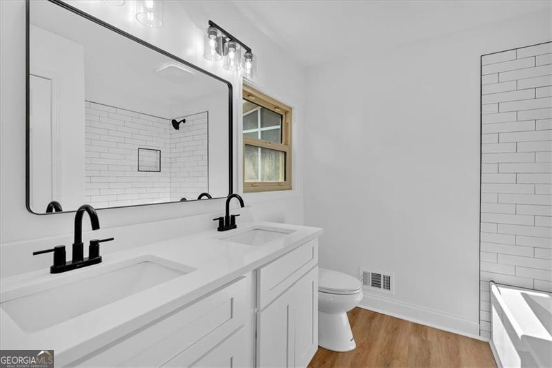 Colonial Park - Residential