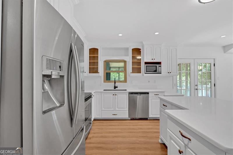 Colonial Park - Residential