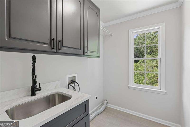 Duluth, Georgia, 30097, United States, 6 Bedrooms Bedrooms, ,7 BathroomsBathrooms,Residential,Active,2043851