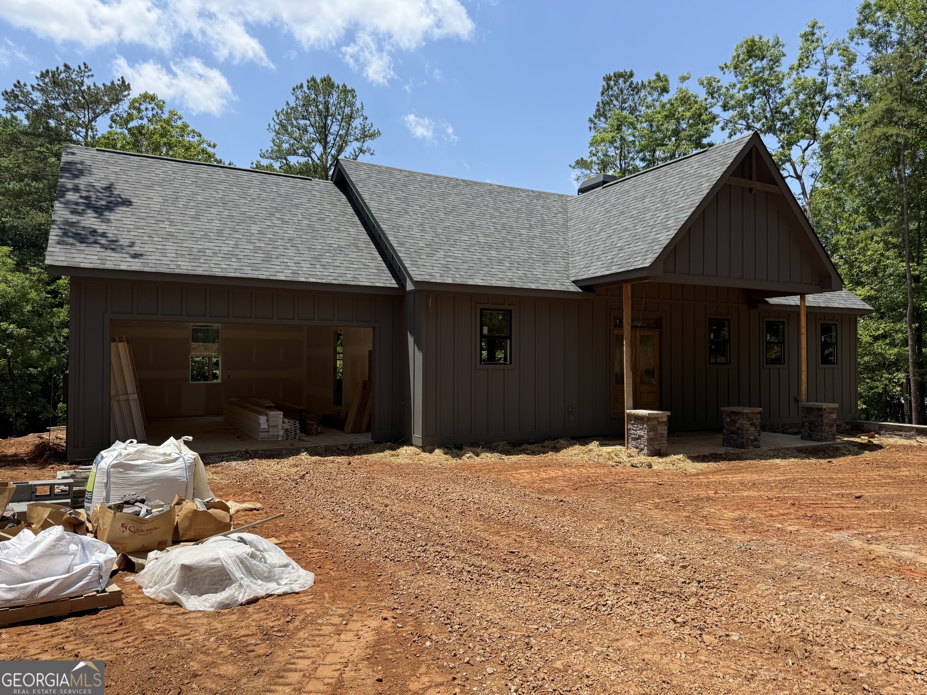 945 Lake Geneva