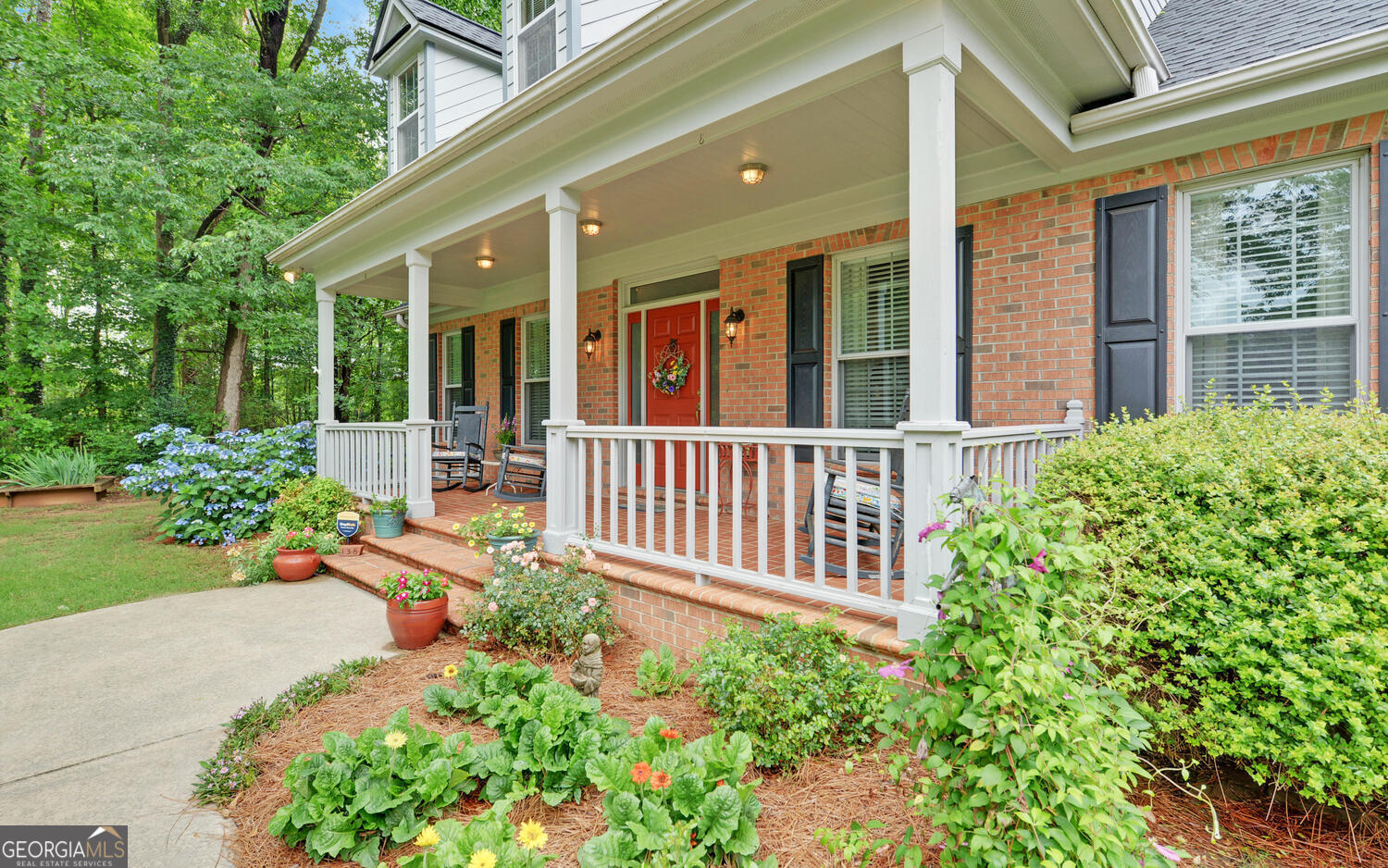 138 Grandview CT