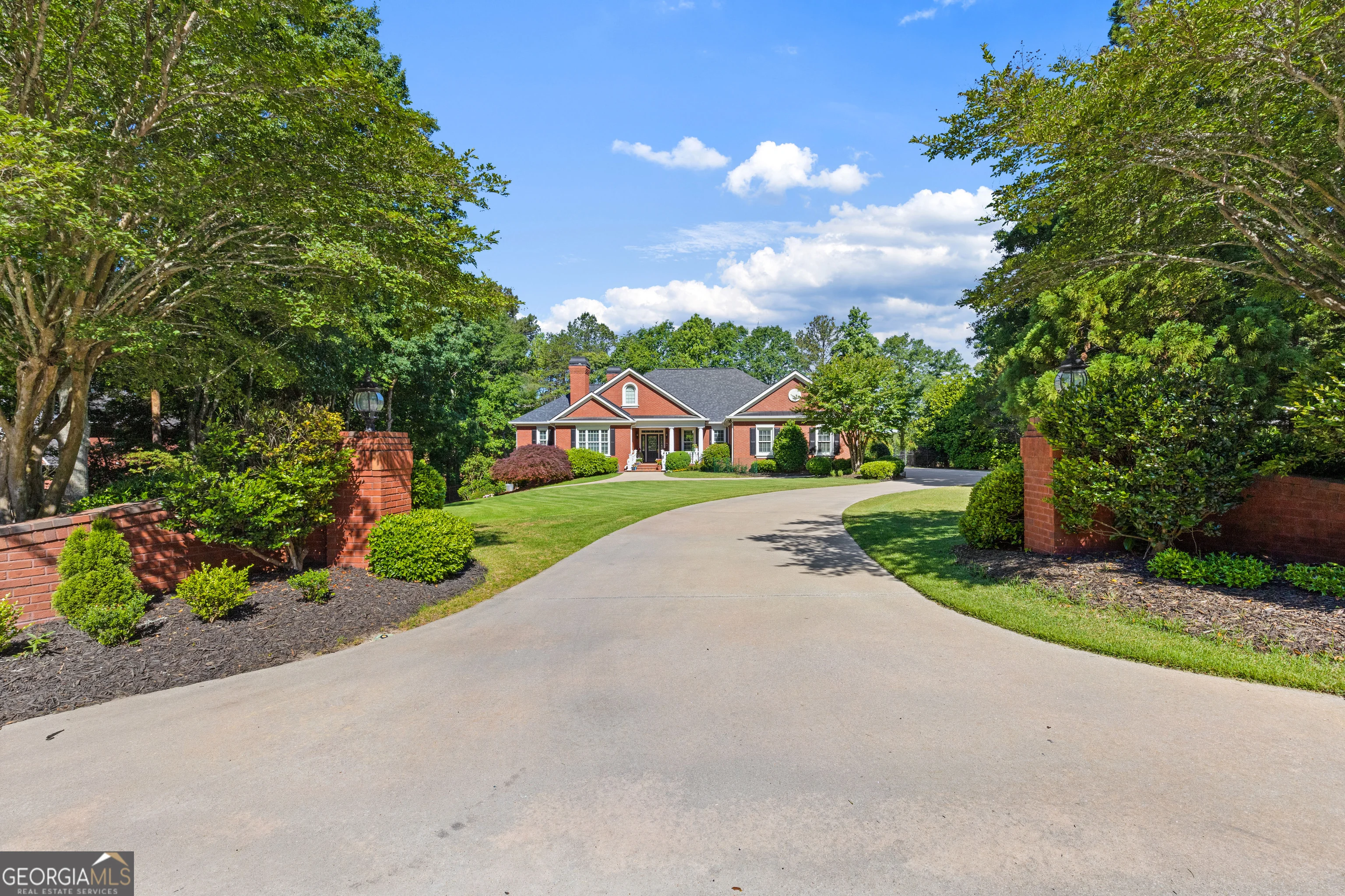 5222 Legends Drive