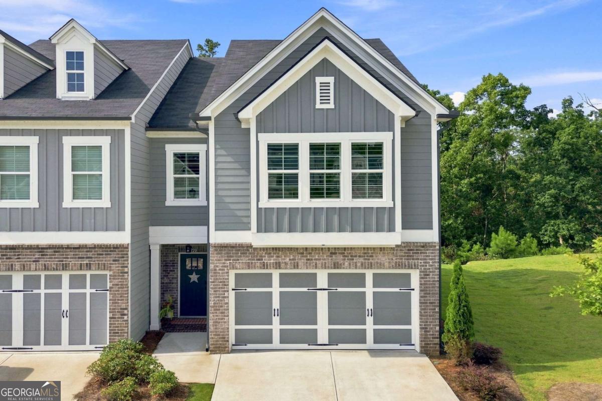 229 Lakeside PL