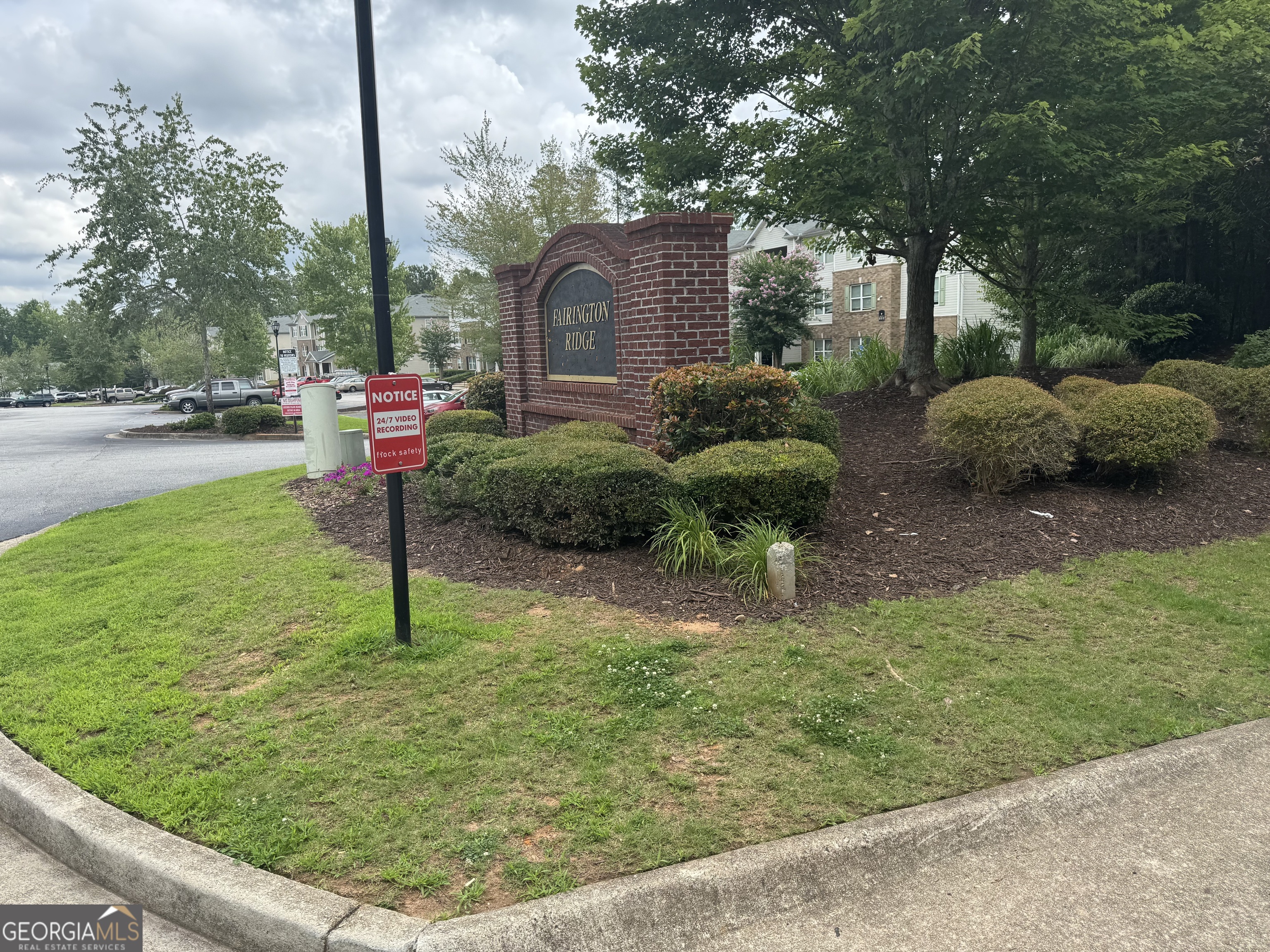 14104 Fairington Ridge CIR