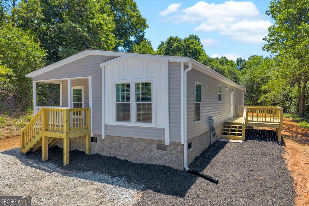 Photo of 226 Mineral Springs Conn, Demorest, GA 30535 (MLS # 10767679)
