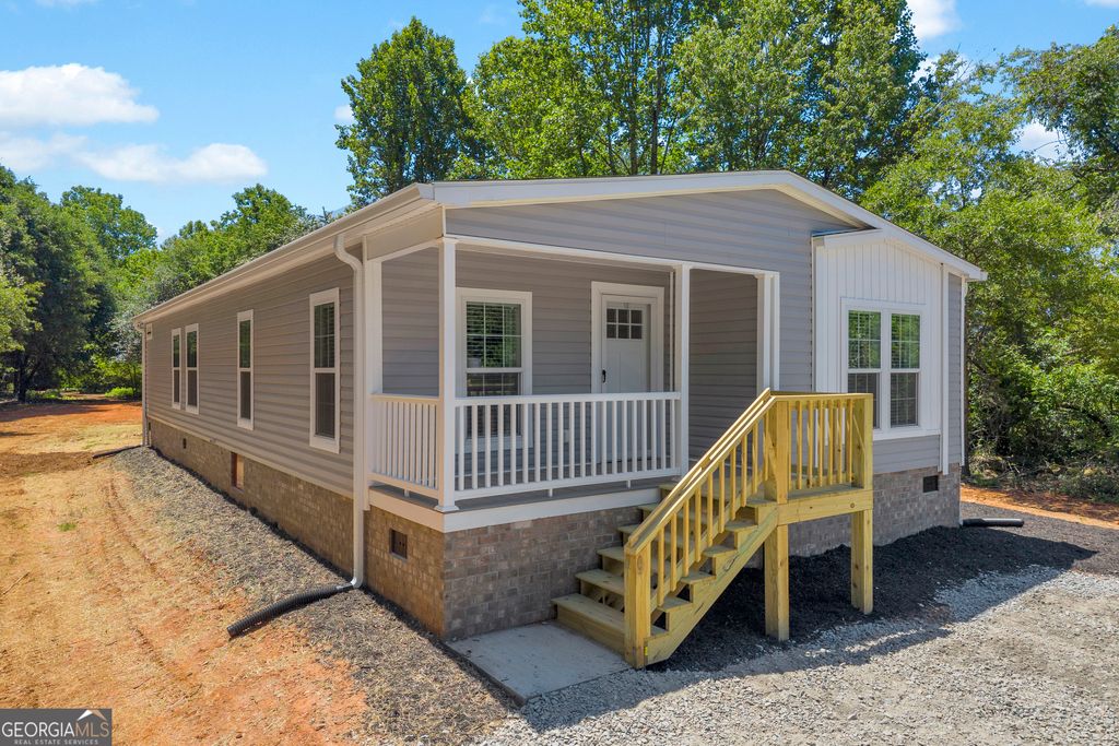 Photo of 226 Mineral Springs Conn, Demorest, GA 30535 (MLS # 10767679)