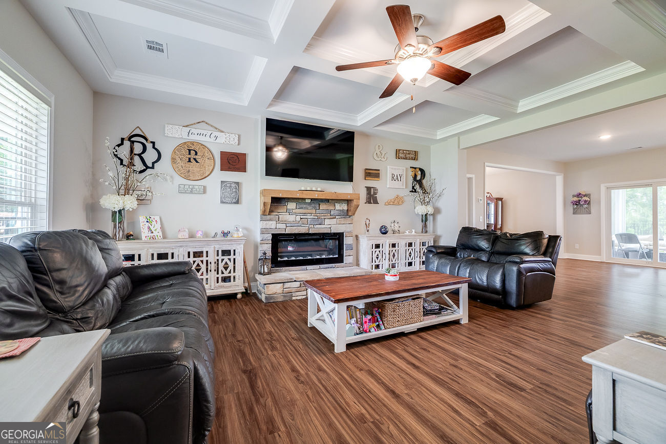 119 Enclave BLVD