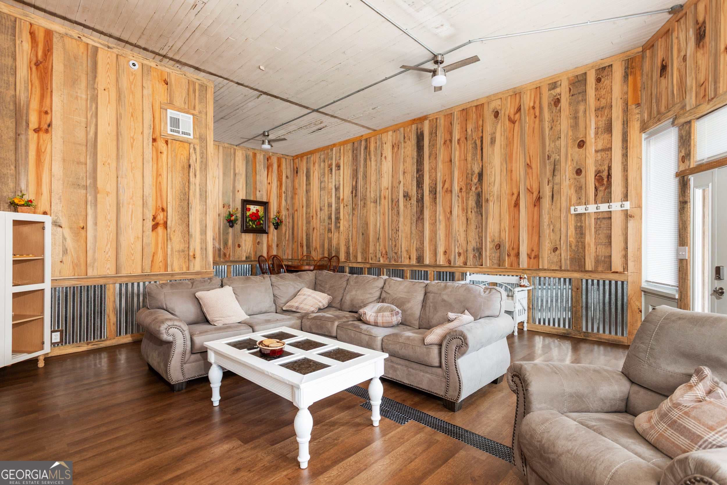 60136 Highway 49