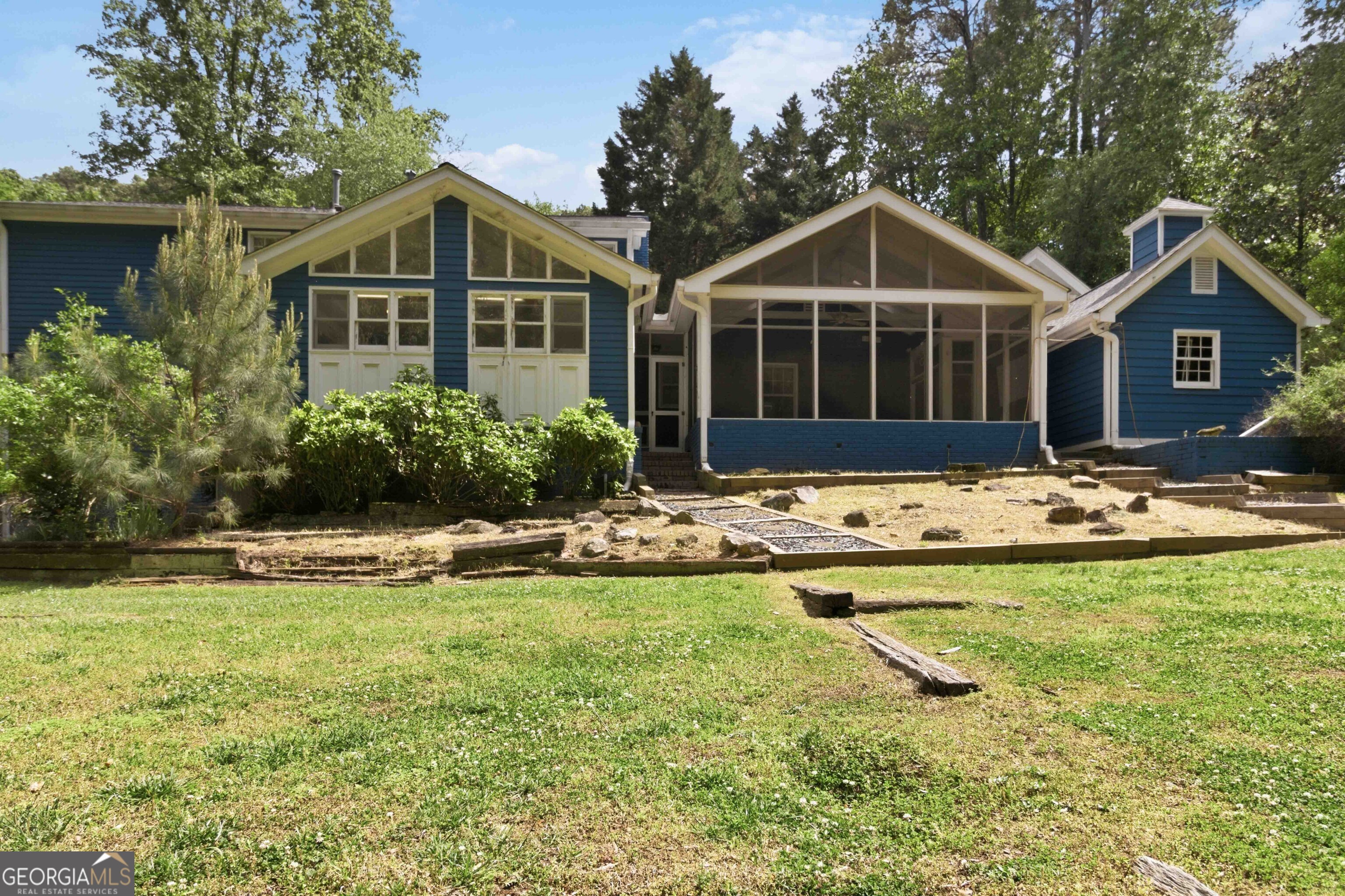 1840 Spalding DR