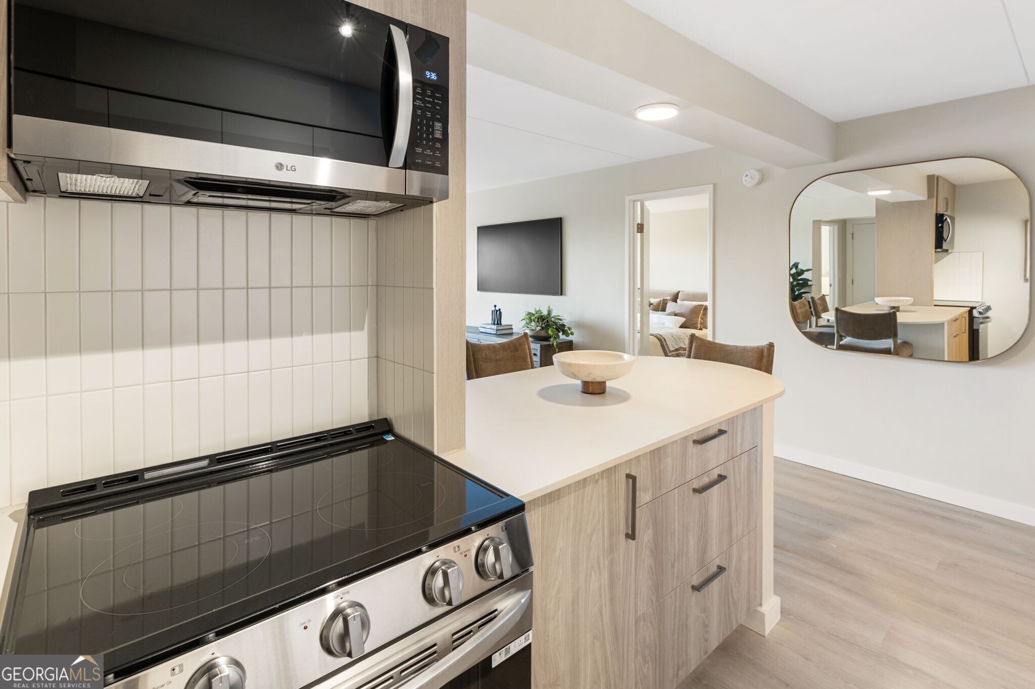 2460 Peachtree RD NE 514