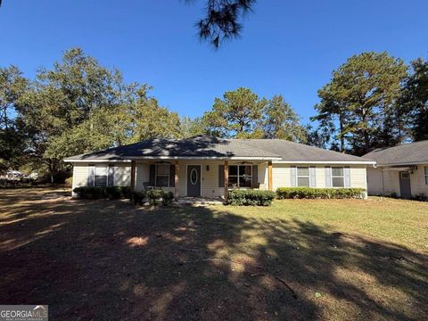 617 Robin LN Folkston GA 31537