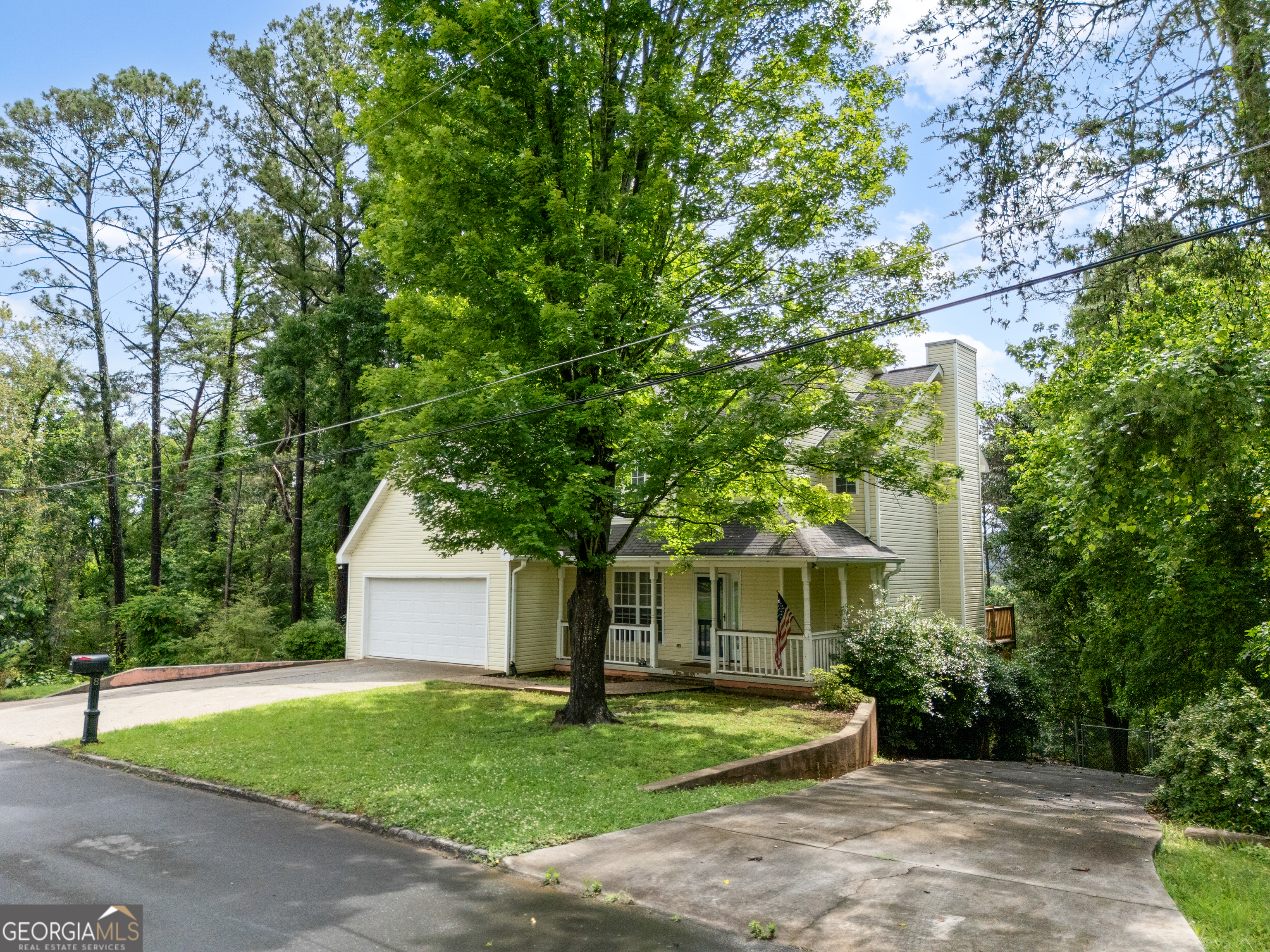 8 College View DR SW