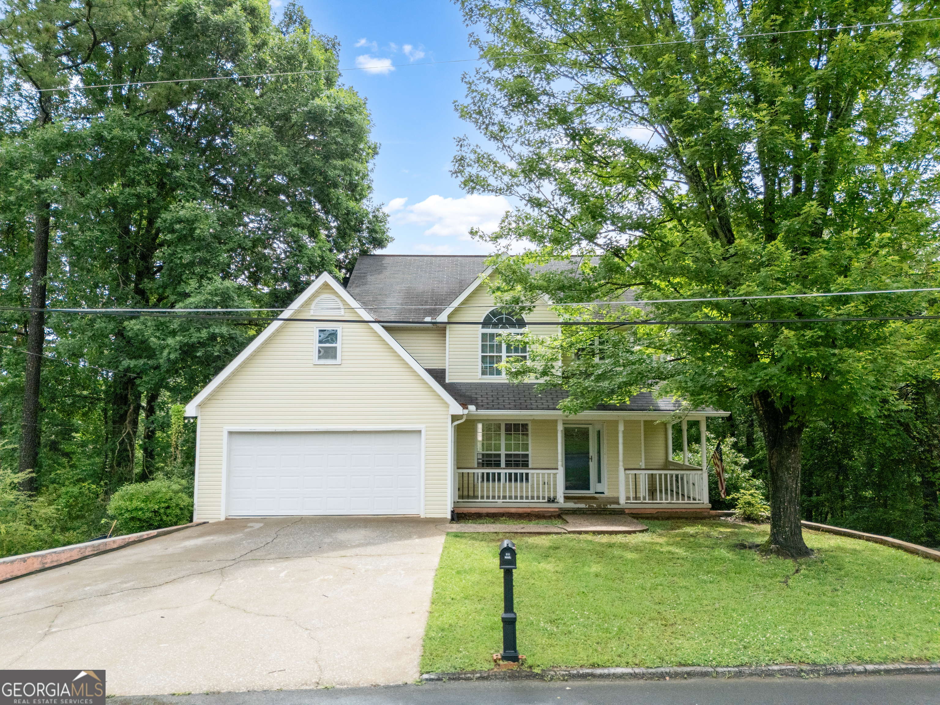 8 College View DR SW