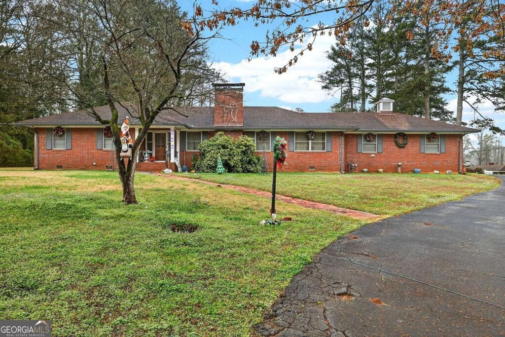 Photo of 2362 Rugby Lane, College Grove, GA 30337 (MLS # 10706751)