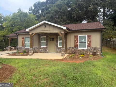 Photo of 416 Robin Hood Road, rome, GA 30161 (MLS # 10854504)