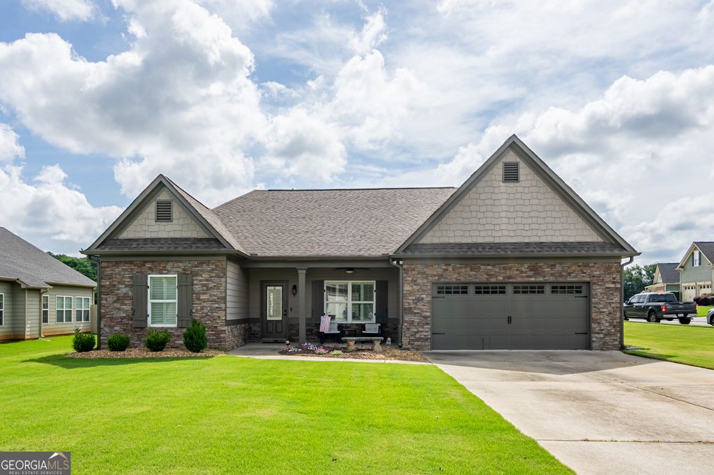Photo of 21 Gilreath Trail NW, Cartersville, GA 30121 (MLS # 10805504)