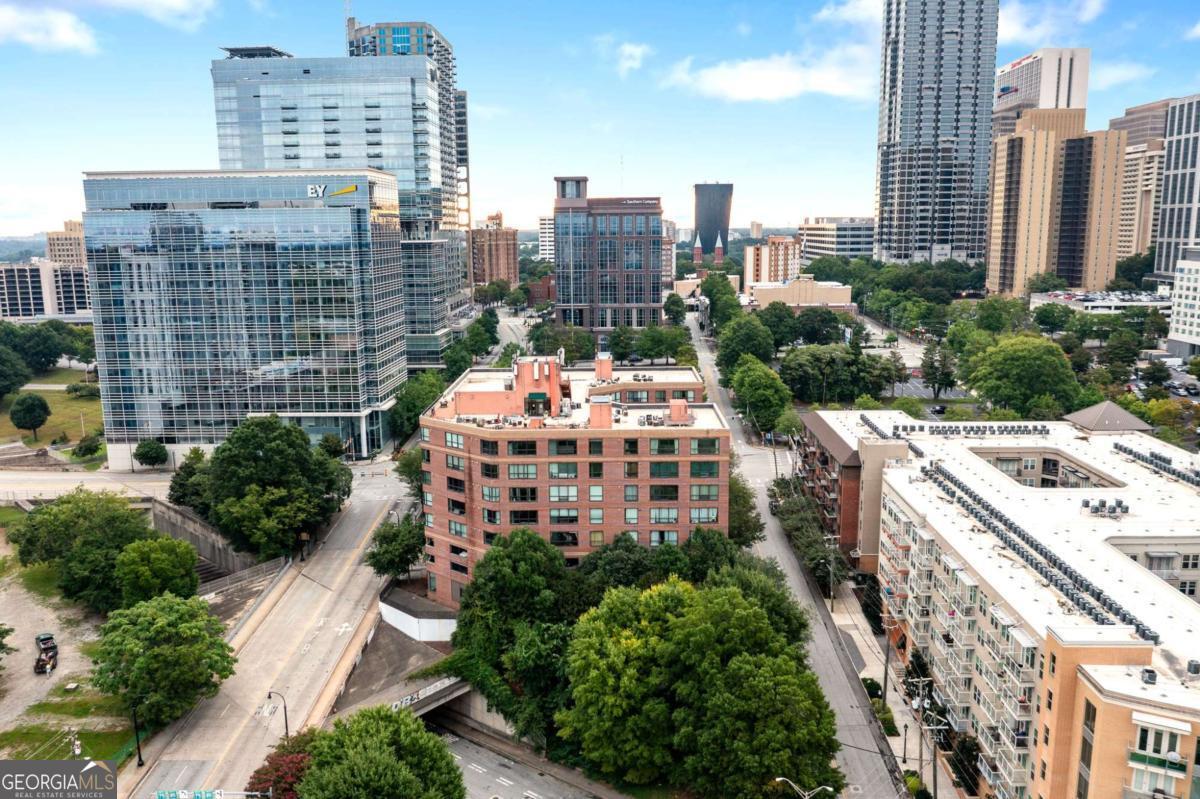 115 W Peachtree PL NW 602