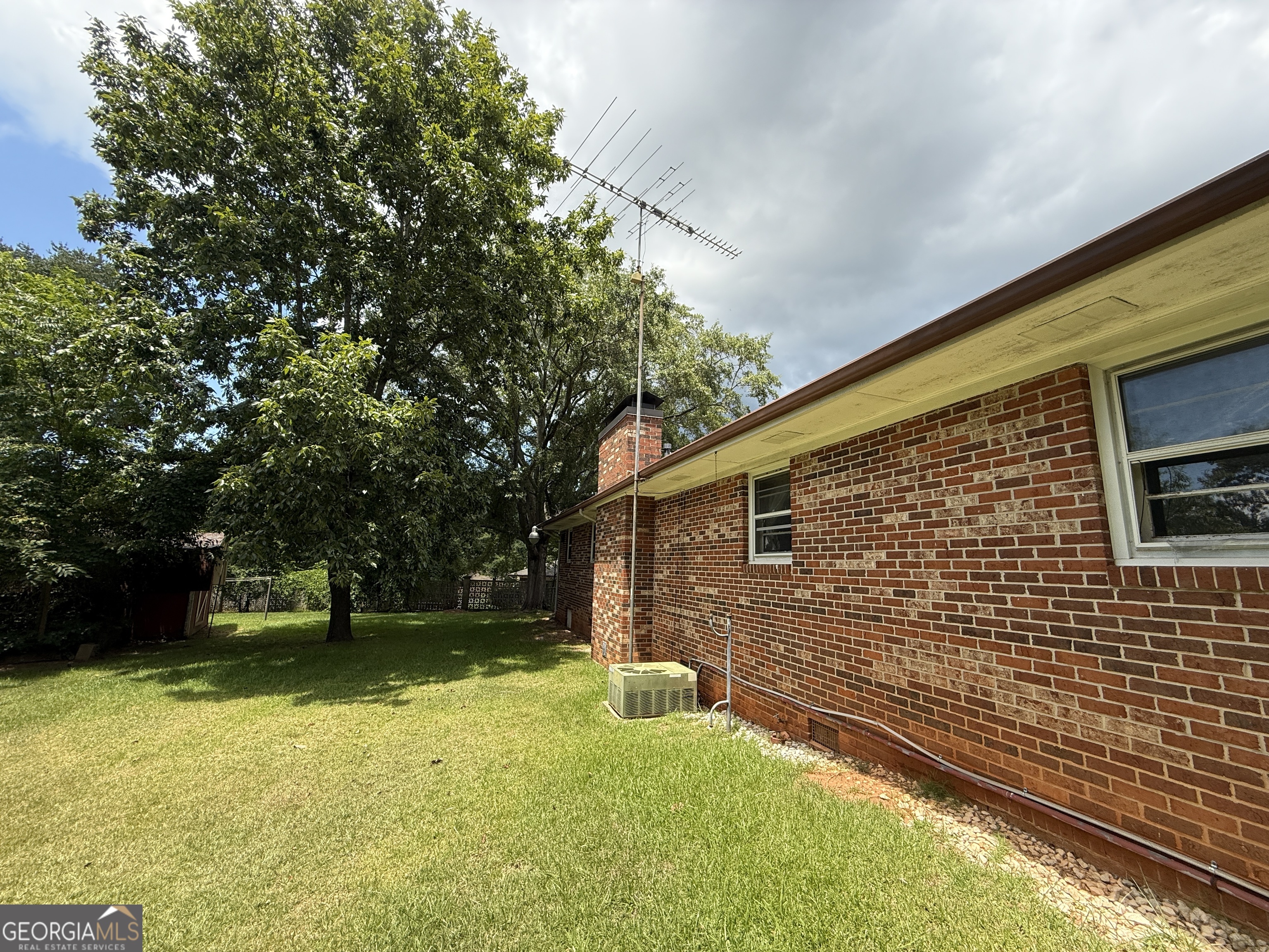 286 Hilltop WAY