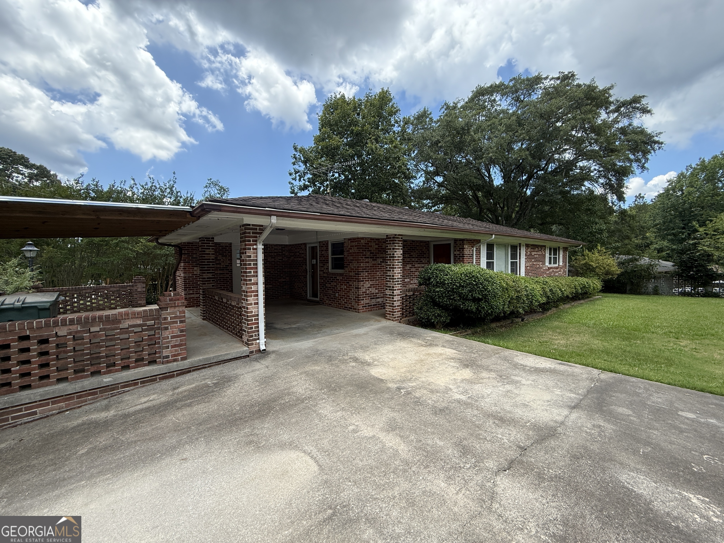 286 Hilltop WAY