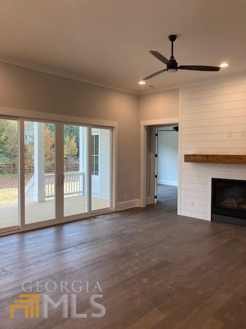 Ebenezer Pond - Residential
