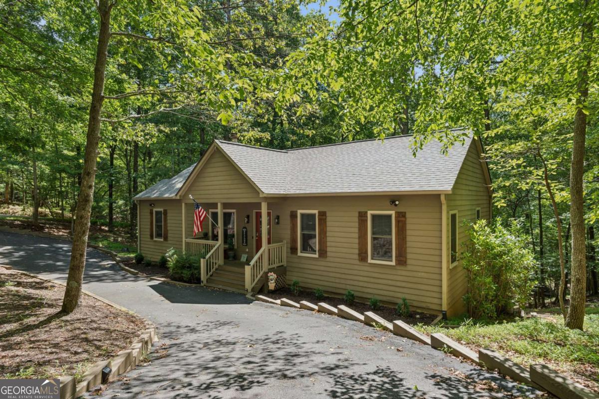 87 Bluebell CIR S