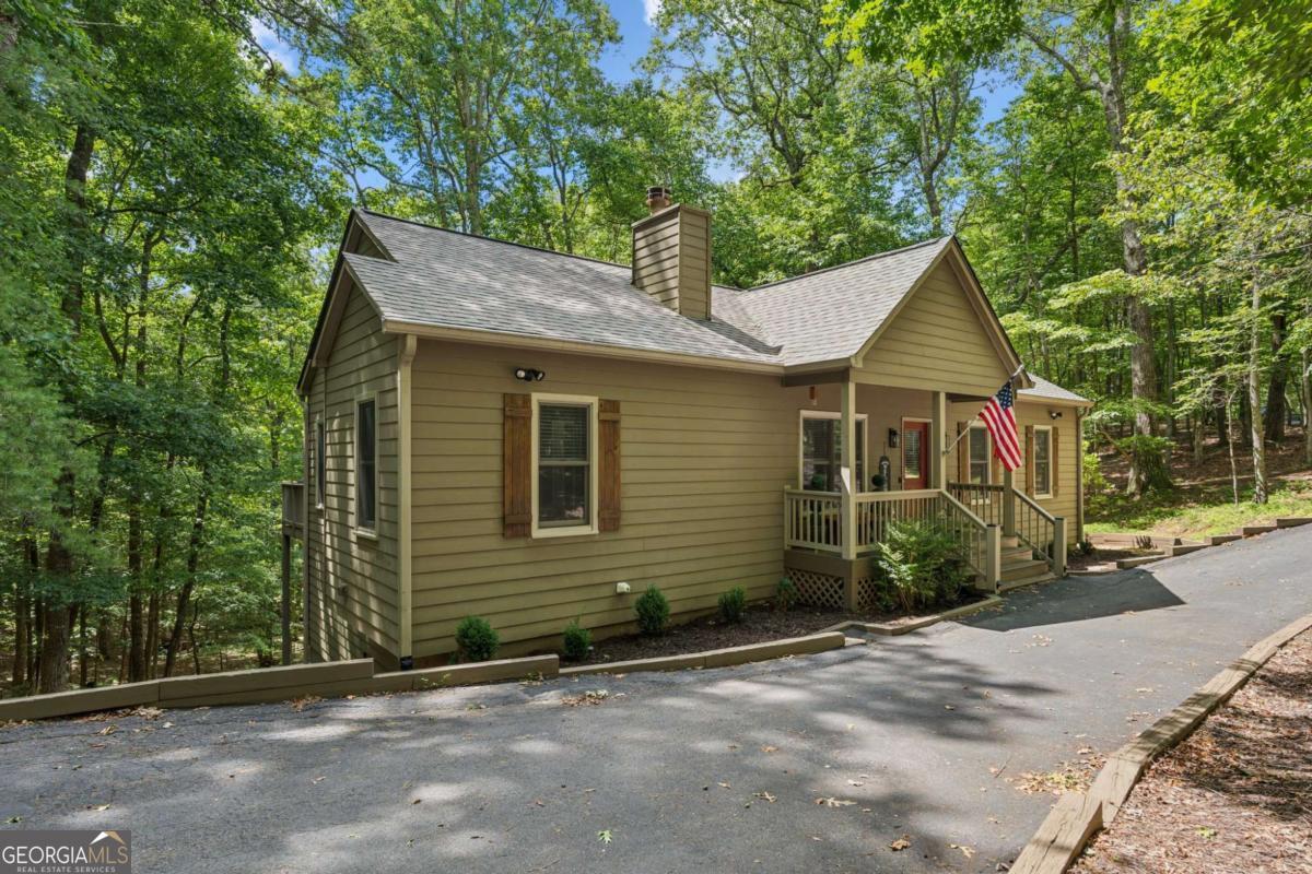 87 Bluebell CIR S