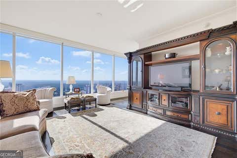 Photo of 3630 Peachtree Road NE #2606, Atlanta, GA 30326 (MLS # 10817078)