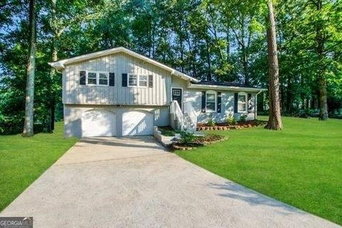 120 Gran De CT Atlanta GA 30349