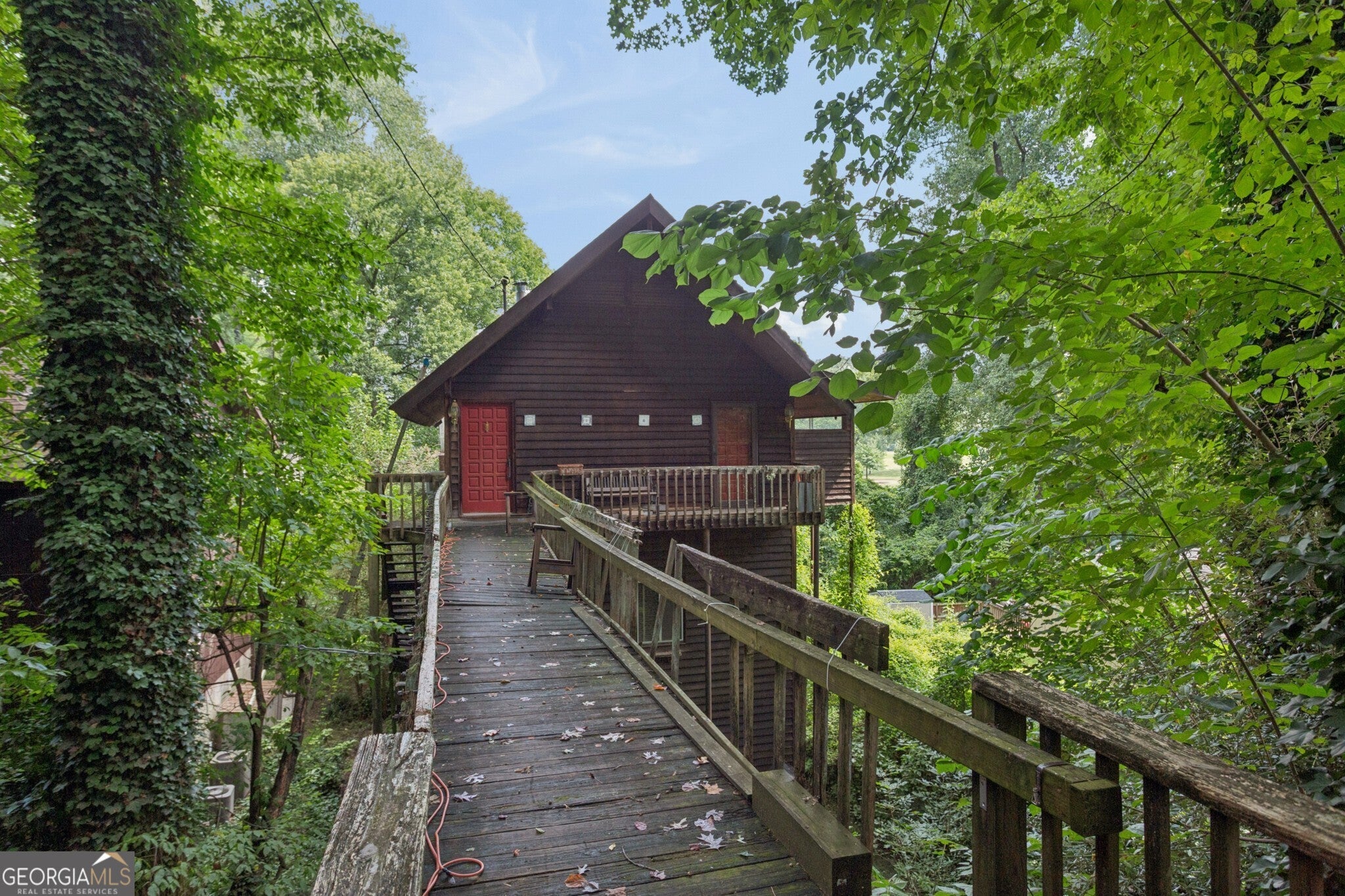469 Overbrook DR NW