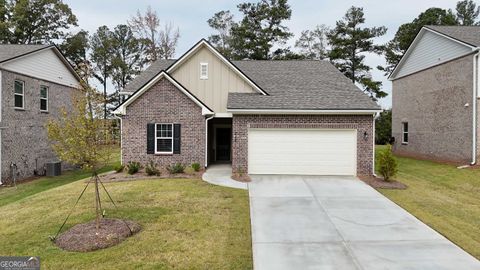 2328 Argento Circle Dacula GA 30019