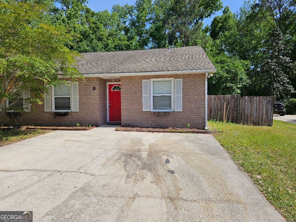 Photo of 189 E Lakemont Drive #B, Kingsland, GA 31548 (MLS # 10737647)