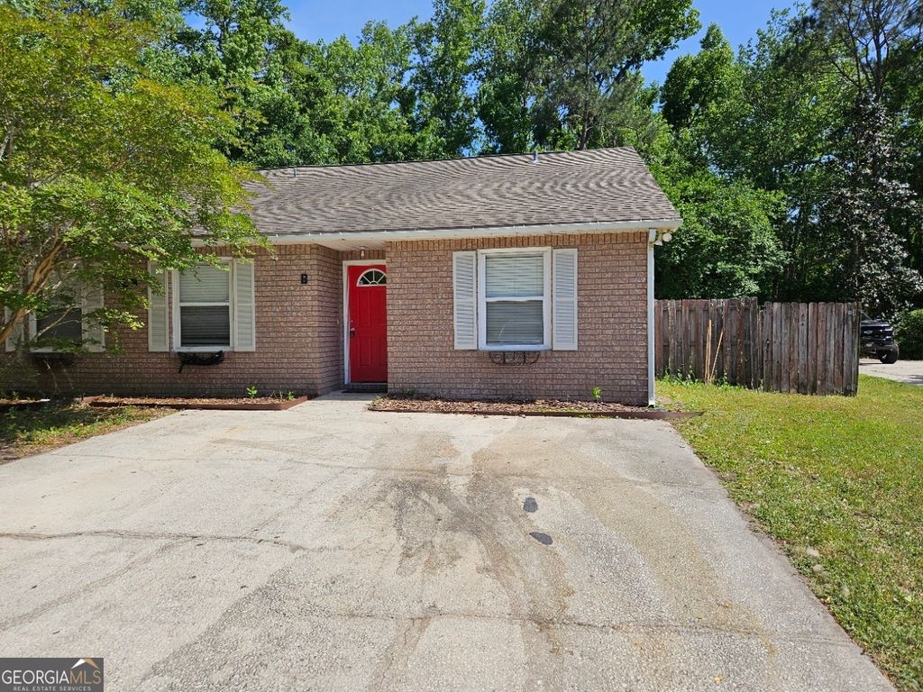 Photo of 189 E Lakemont Drive #B, Kingsland, GA 31548 (MLS # 10737647)