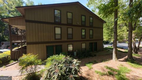 3930 Cedar CIR Tucker GA 30084