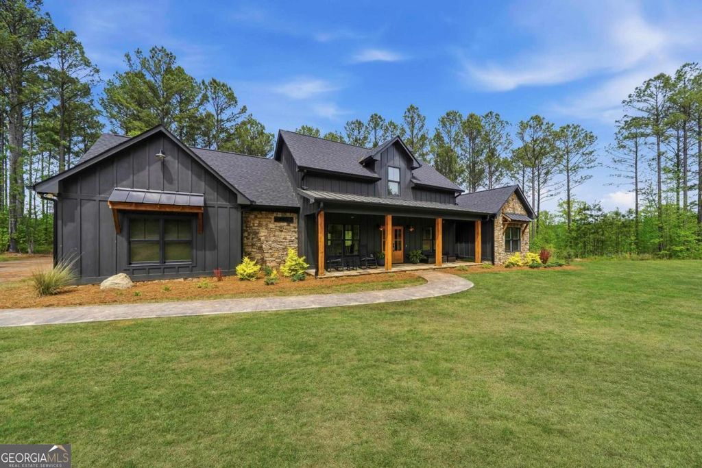 Photo of 1351 Aqua Road, Madison, GA 30650 (MLS # 10732295)