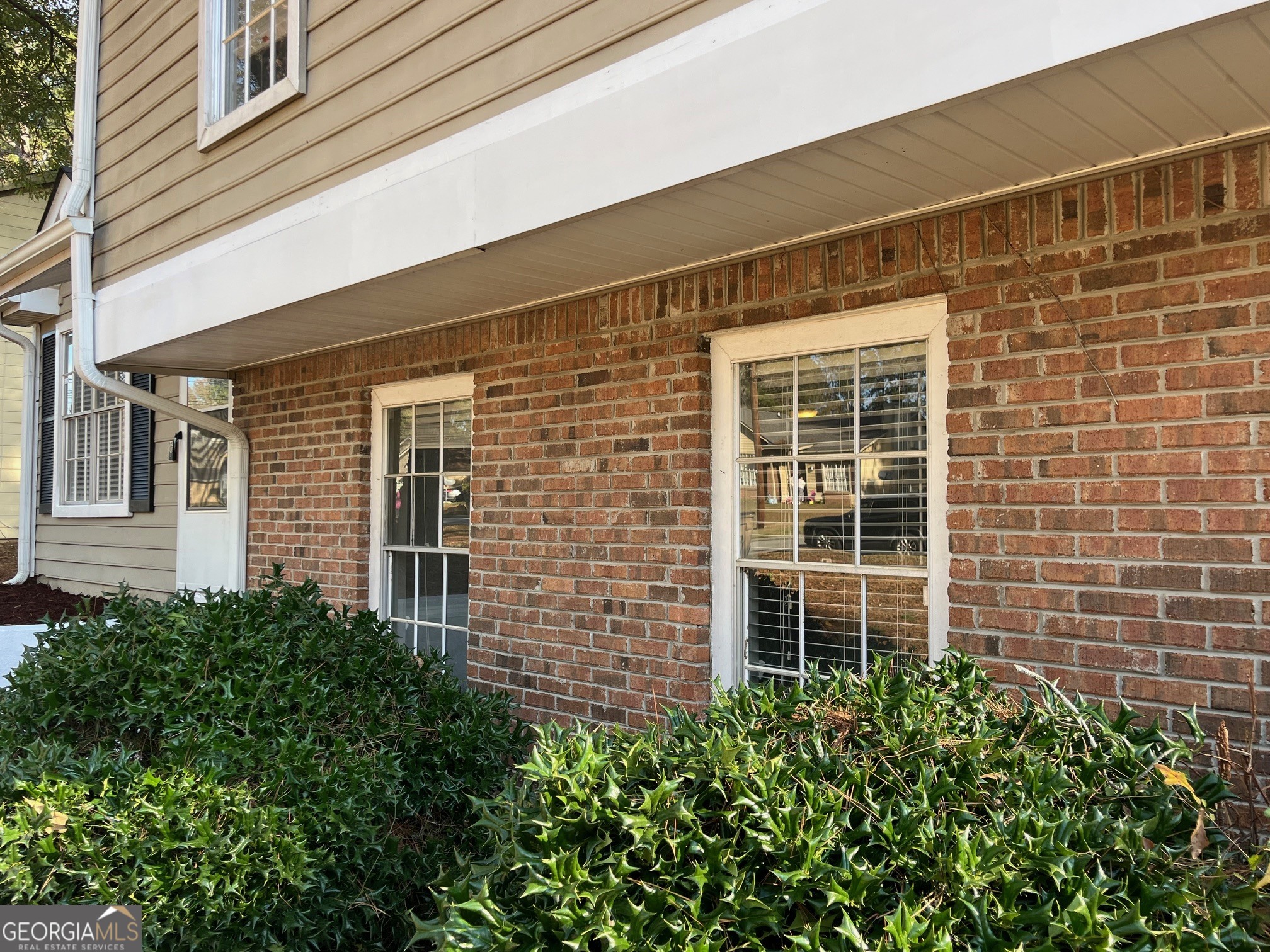 1065 Brandon Hill WAY