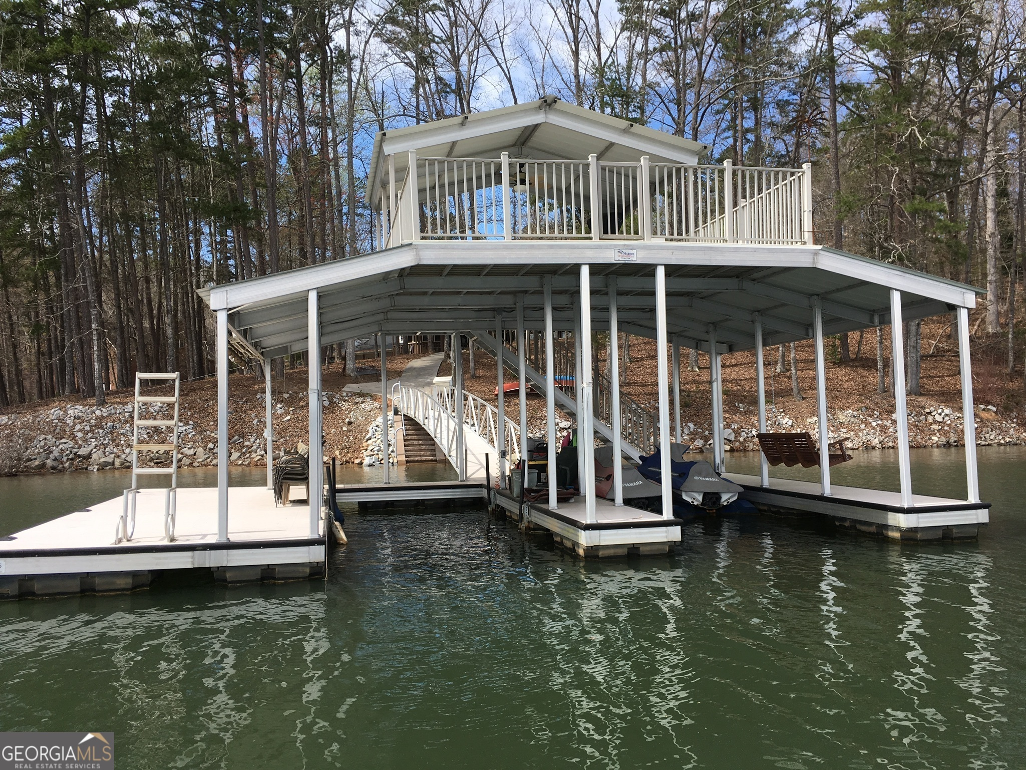 119 Ridgemore CIR