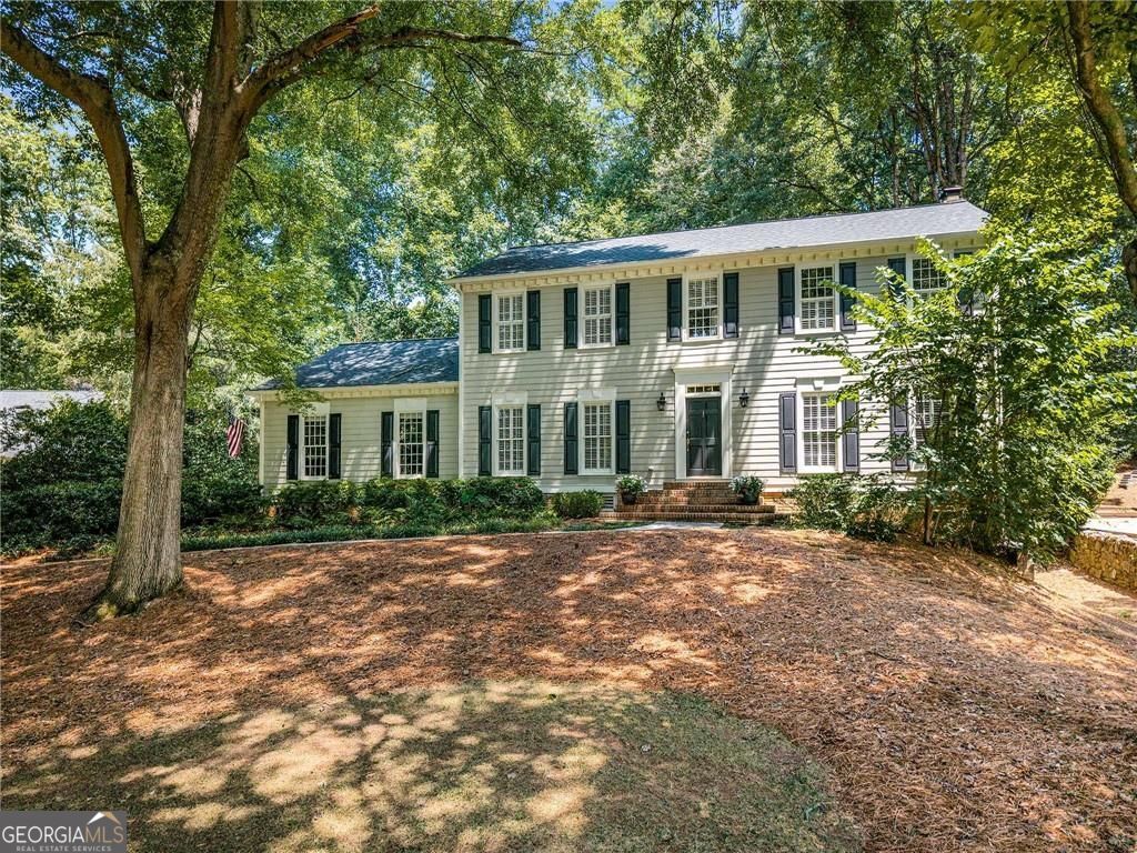 1160 Old Woodbine RD NE