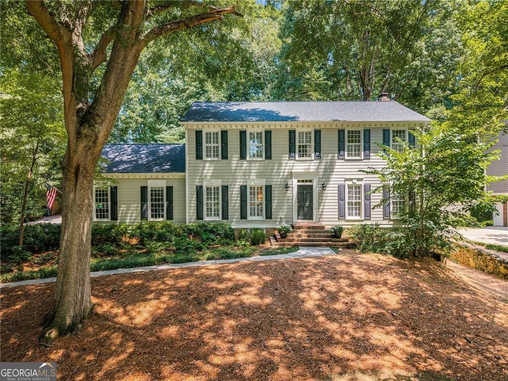 1160 Old Woodbine RD NE