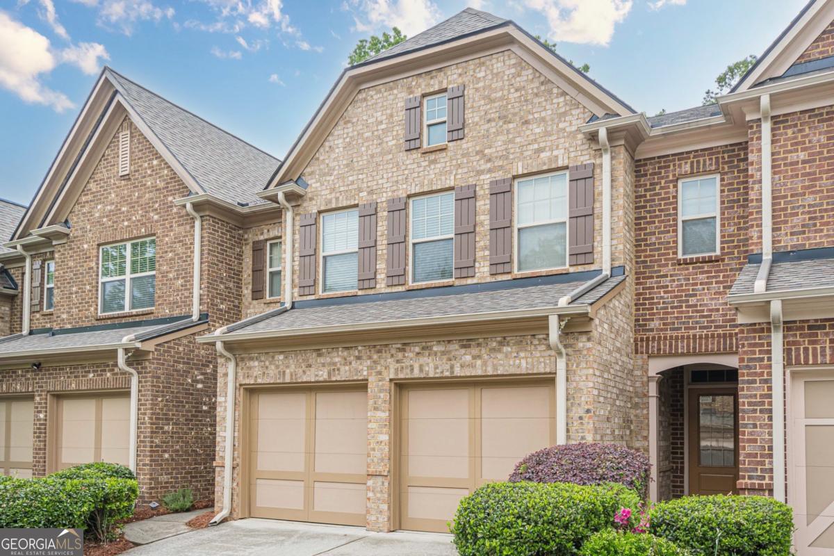 1425 Faircrest LN
