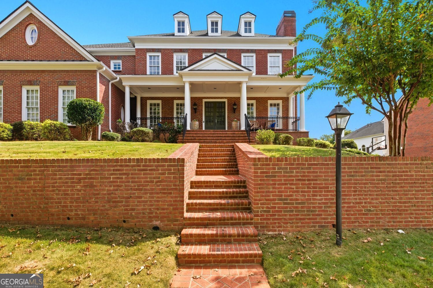1094 Meadow Bluff TER