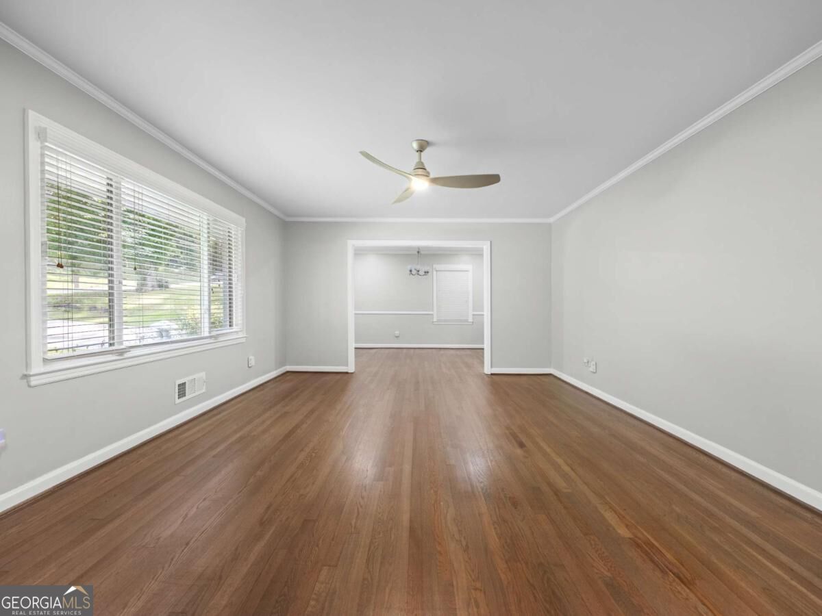 1593 Mill Acres DR SW