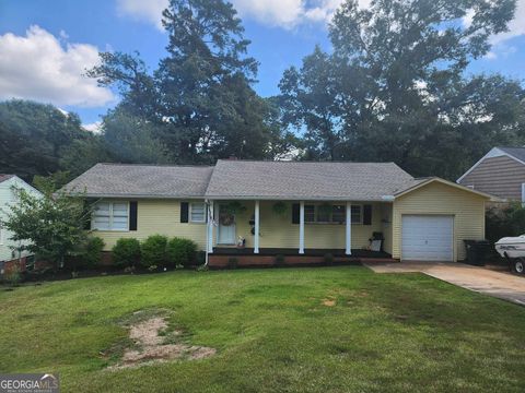 A home in Thomaston