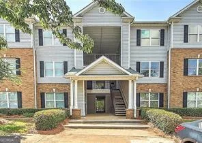 1303 Fairington Club Drive