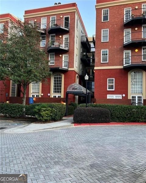 Photo of 2840 PEACHTREE Road #306, ATLANTA, GA 30305 (MLS # 10735471)