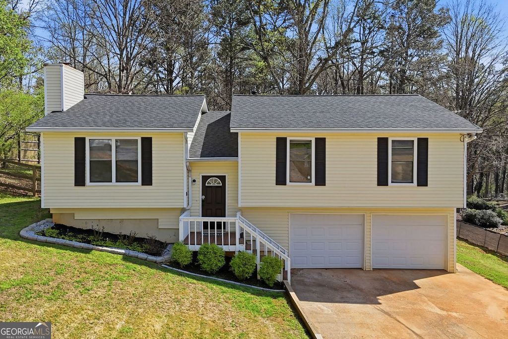 Photo of 1160 Toonigh Road, Canton, GA 30115 (MLS # 10722184)