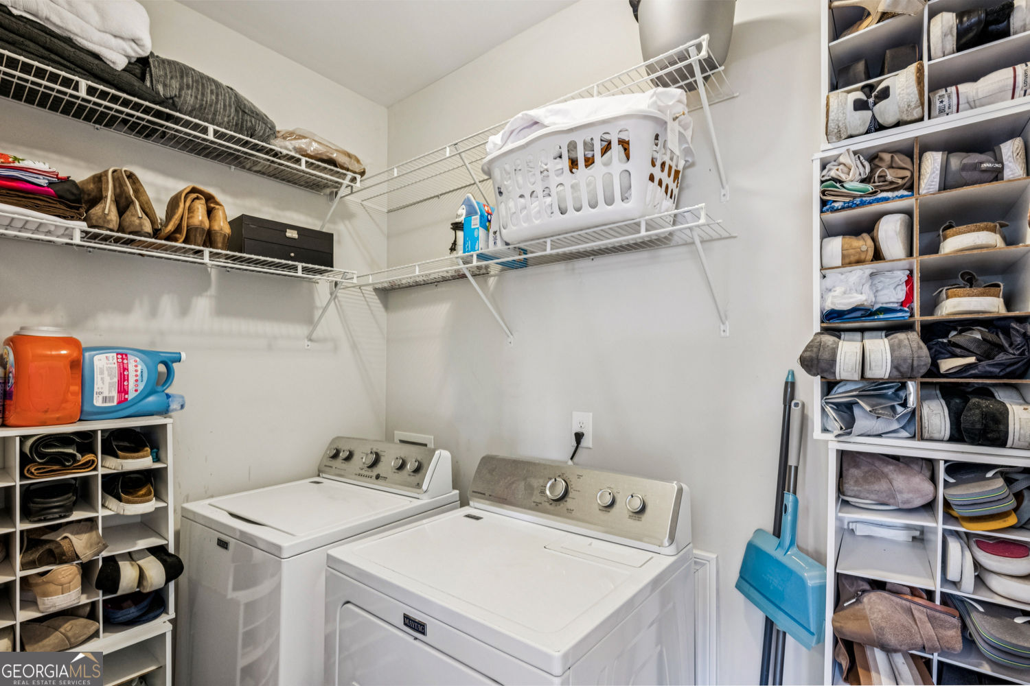 Atlanta, Georgia 30329, United States, 3 Bedrooms Bedrooms, ,4 BathroomsBathrooms,Residential,Active,217835