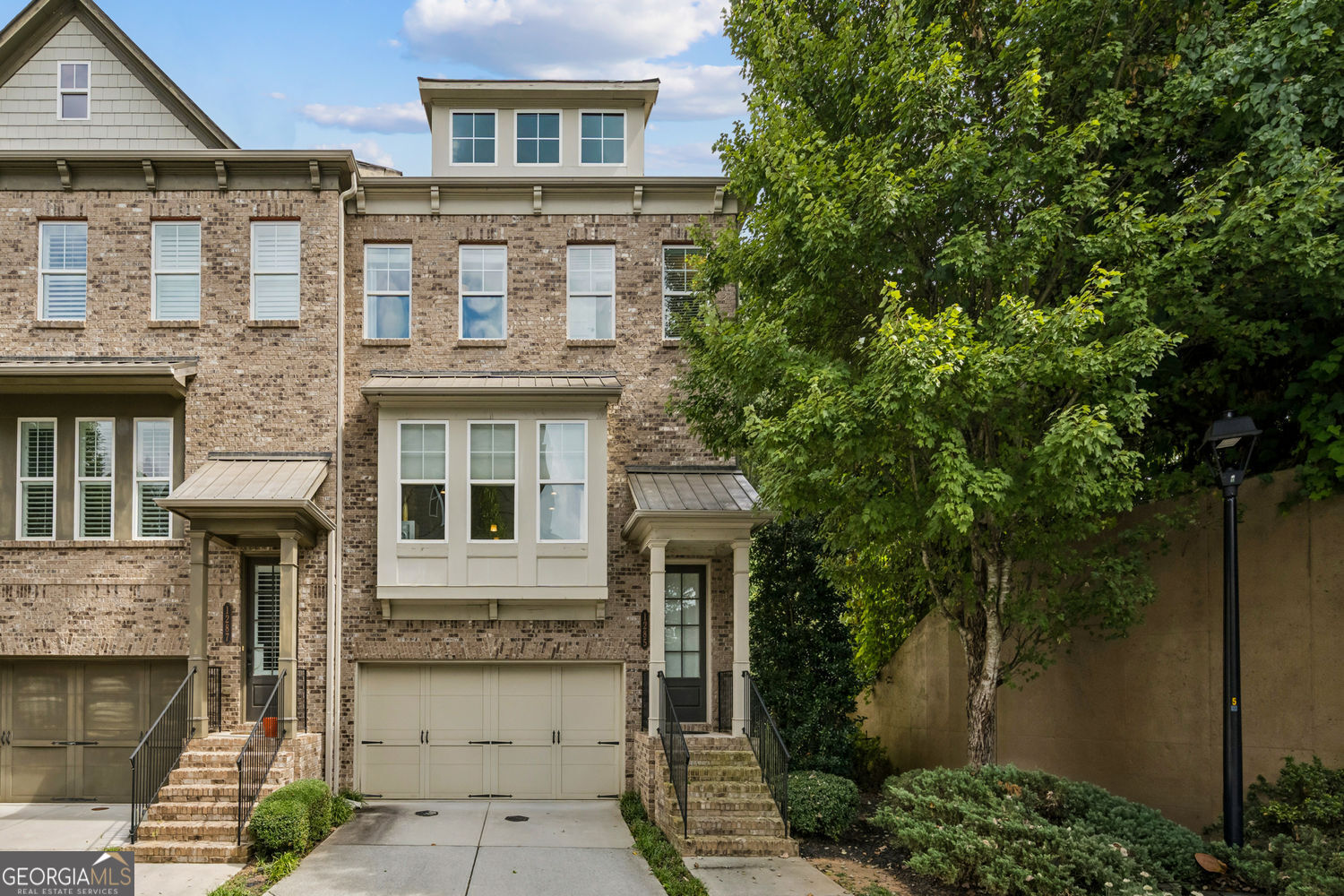 Atlanta, Georgia 30329, United States, 3 Bedrooms Bedrooms, ,4 BathroomsBathrooms,Residential,Active,217835